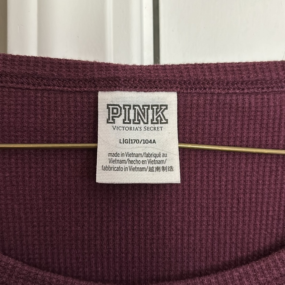 Pink size L burgundy long sleeved haney shirt. - Picture 2 of 3